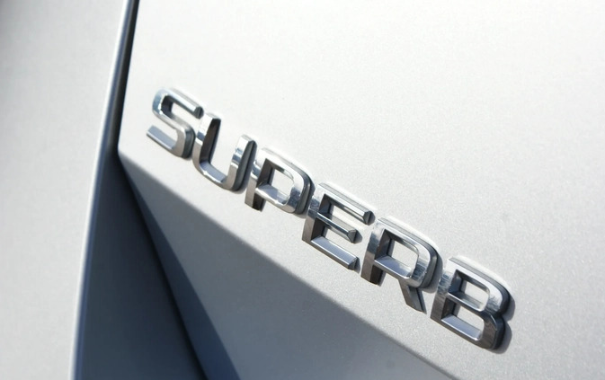 Skoda Superb cena 106900 przebieg: 54499, rok produkcji 2019 z Świerzawa małe 704